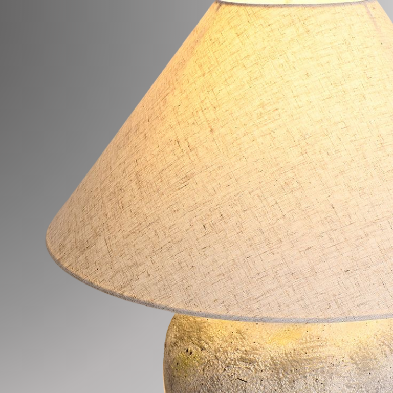 Kaia (17.7")
